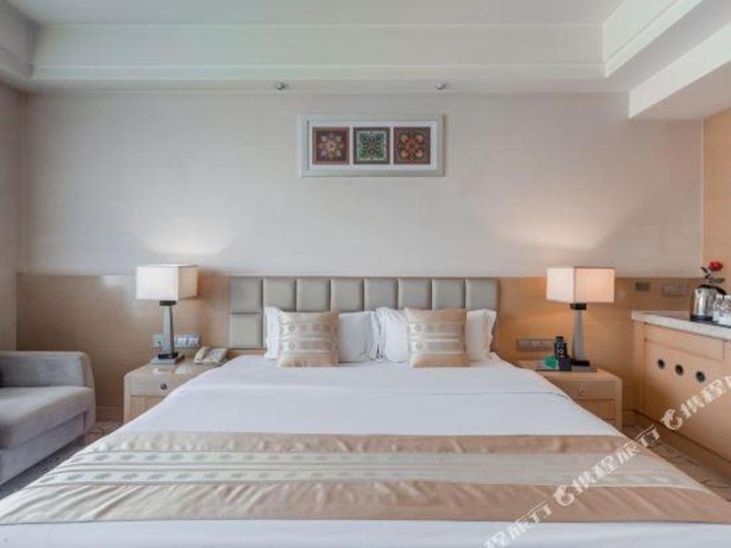 Chengdu Yinsheng International Hotel Supoqiao Zewnętrze zdjęcie