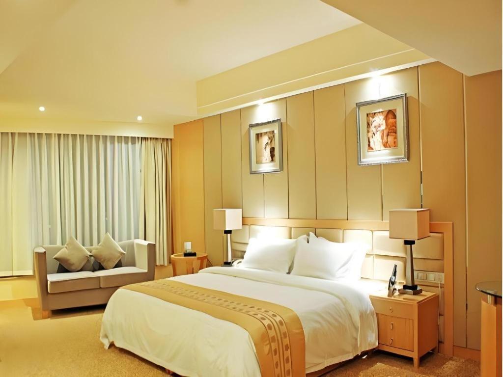 Chengdu Yinsheng International Hotel Supoqiao Zewnętrze zdjęcie