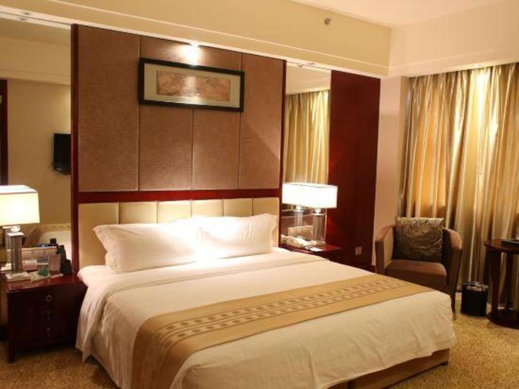 Chengdu Yinsheng International Hotel Supoqiao Zewnętrze zdjęcie