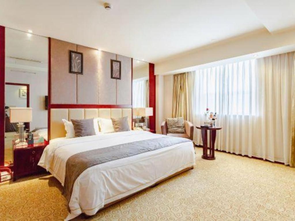 Chengdu Yinsheng International Hotel Supoqiao Zewnętrze zdjęcie
