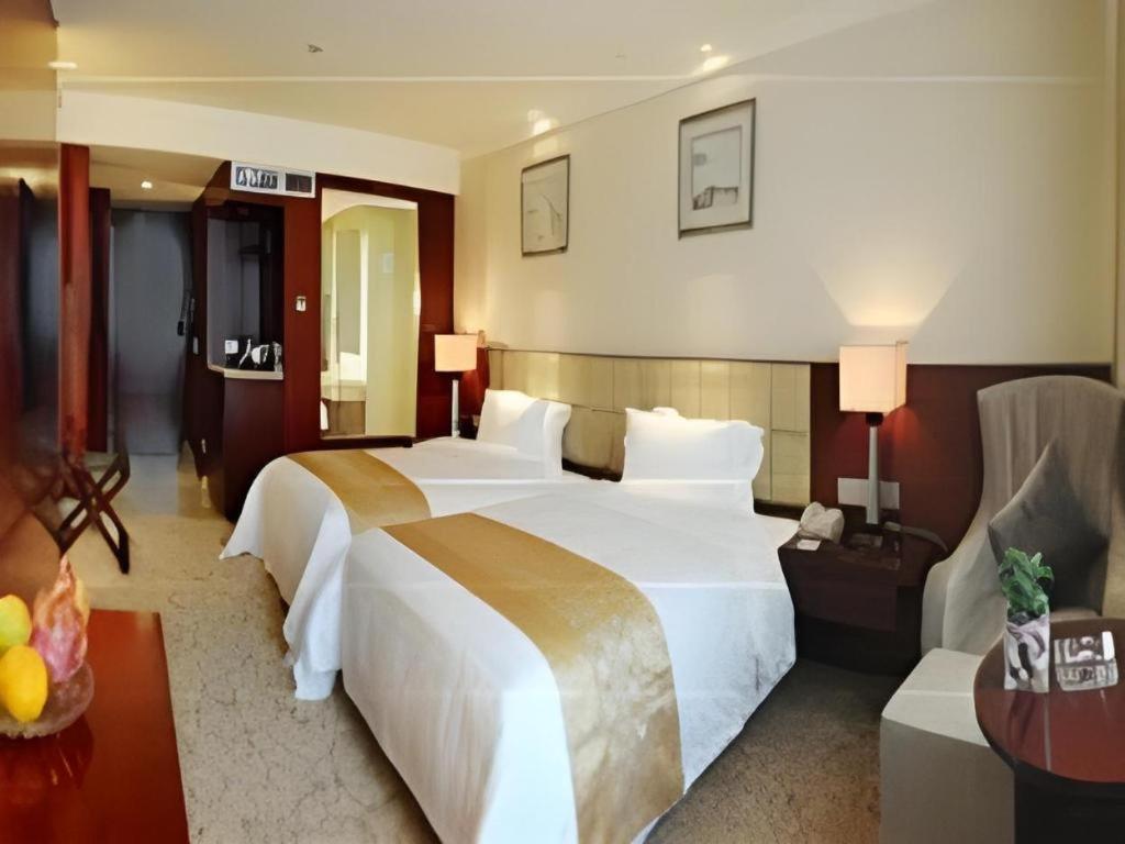 Chengdu Yinsheng International Hotel Supoqiao Zewnętrze zdjęcie