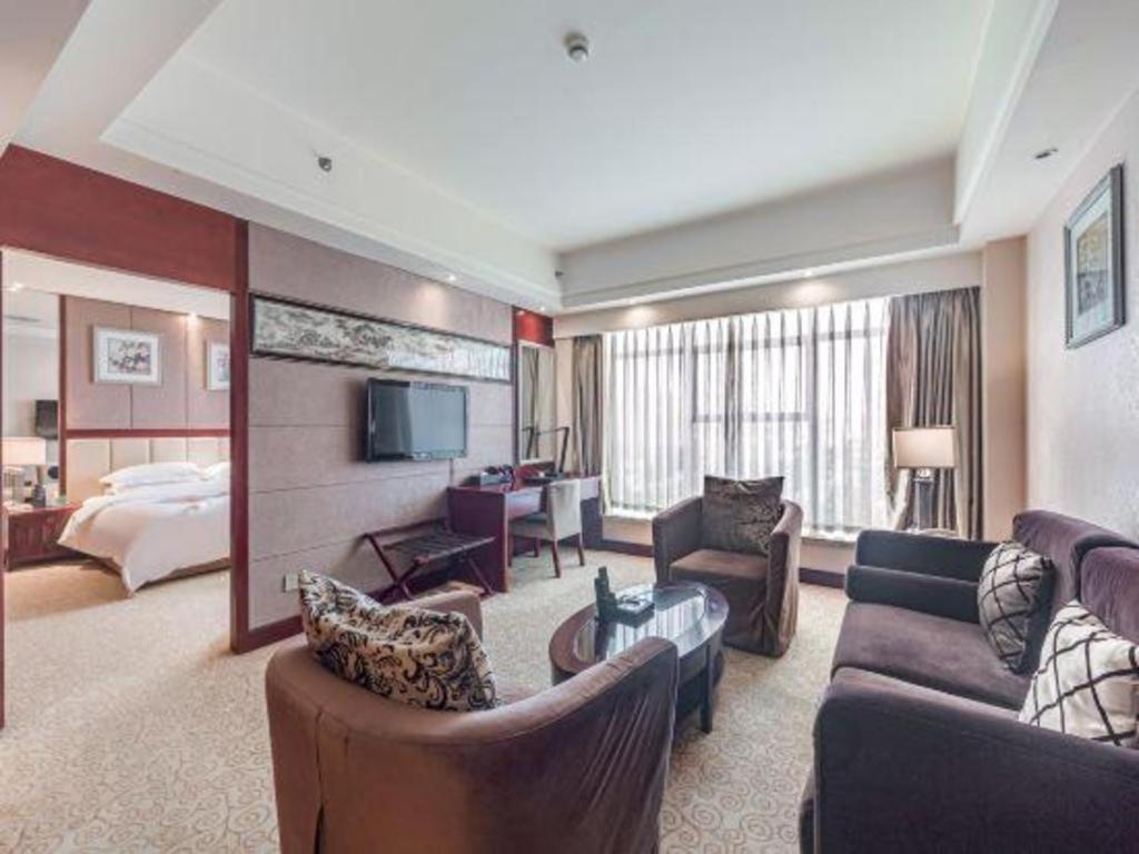 Chengdu Yinsheng International Hotel Supoqiao Zewnętrze zdjęcie