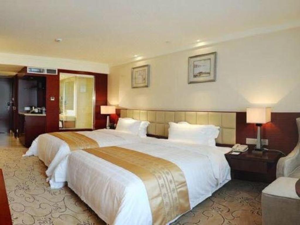 Chengdu Yinsheng International Hotel Supoqiao Zewnętrze zdjęcie