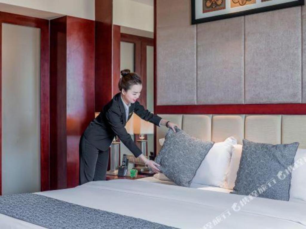 Chengdu Yinsheng International Hotel Supoqiao Zewnętrze zdjęcie