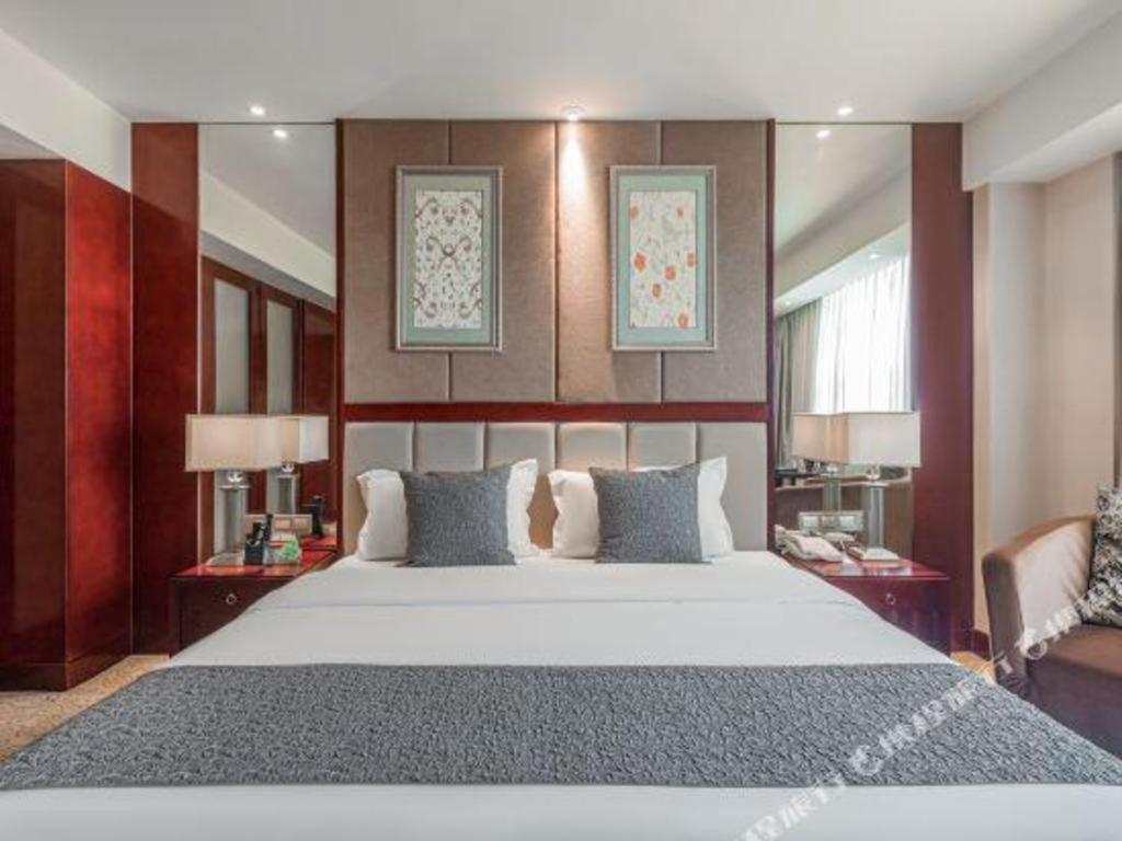 Chengdu Yinsheng International Hotel Supoqiao Zewnętrze zdjęcie
