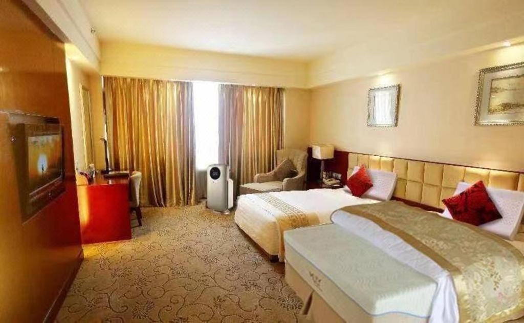 Chengdu Yinsheng International Hotel Supoqiao Zewnętrze zdjęcie