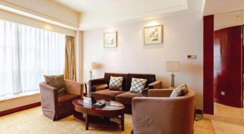 Chengdu Yinsheng International Hotel Supoqiao Zewnętrze zdjęcie