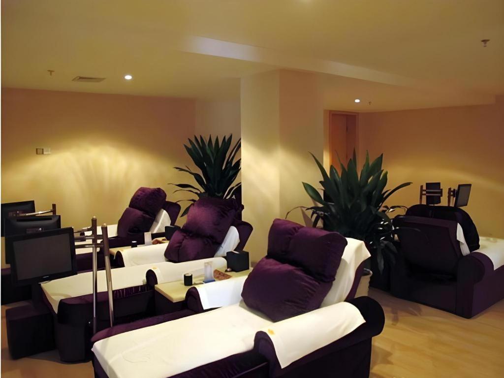Chengdu Yinsheng International Hotel Supoqiao Zewnętrze zdjęcie